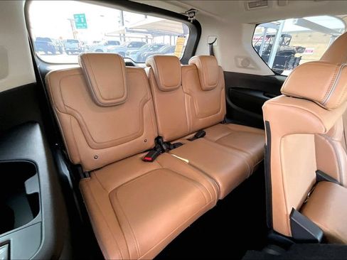 Used 2026 INFINITI QX80 Luxe w/ Cargo Package AWD/4WD image 39
