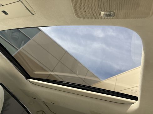 Certified 2022 Lexus LS 500 RWD image 28