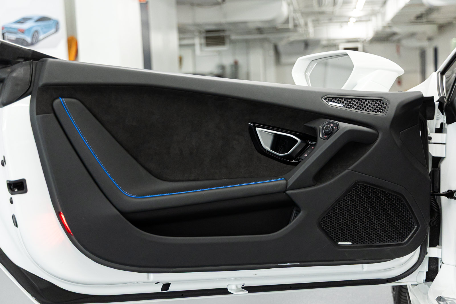 Used 2024 Lamborghini Huracan EVO AWD/4WD image 53