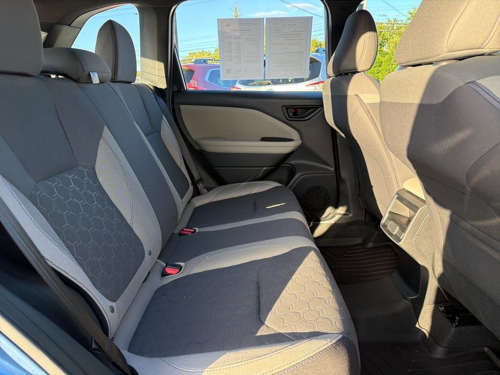 Certified 2025 Subaru Forester AWD/4WD image 32