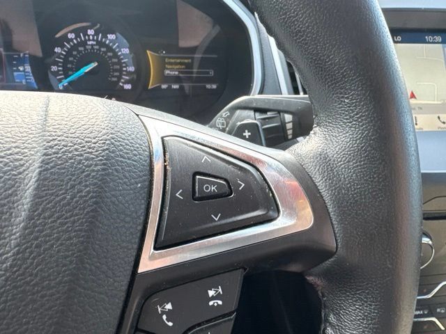 Used 2017 Ford Edge SEL w/ Equipment Group 201A AWD/4WD image 21