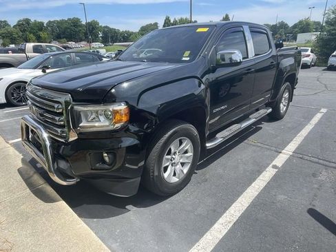 Used 2016 GMC Canyon SLE w/ SLE Convenience Package RWD image 4