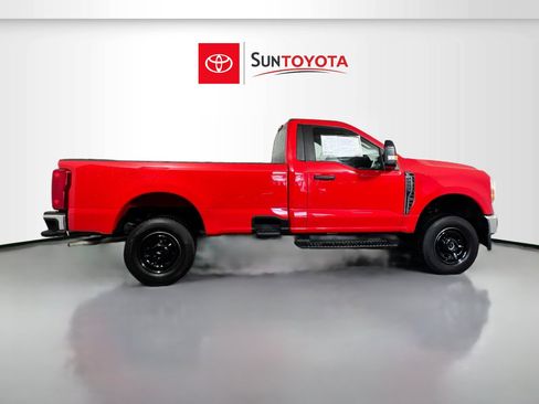 Used 2024 Ford F250 XL w/ FX4 Off-Road Package AWD/4WD image 2