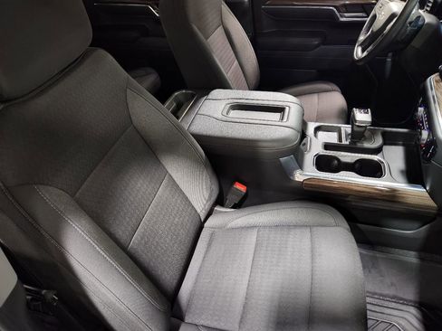 Used 2022 Chevrolet Silverado 1500 LT Trail Boss w/ Protection Package image 35