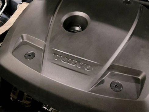 Certified 2022 Volvo XC90 T6 Inscription w/ Climate Package image 35