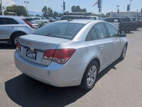 Used 2016 Chevrolet Cruze LS FWD image 5