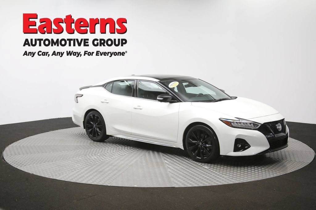 Used 2023 Nissan Maxima SR w/ Sport Mat Group FWD image 53