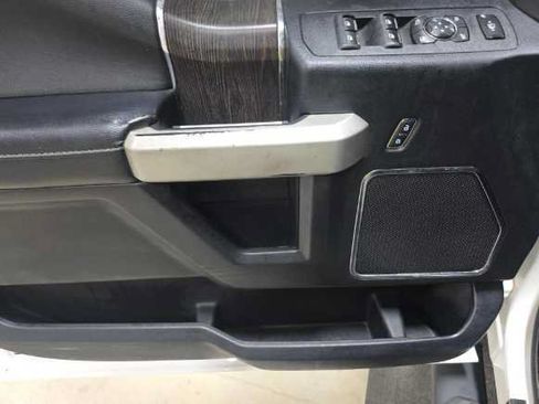 Used 2020 Ford F250 Lariat AWD/4WD image 10