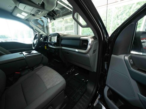 Used 2022 Ford F150 XLT AWD/4WD image 25