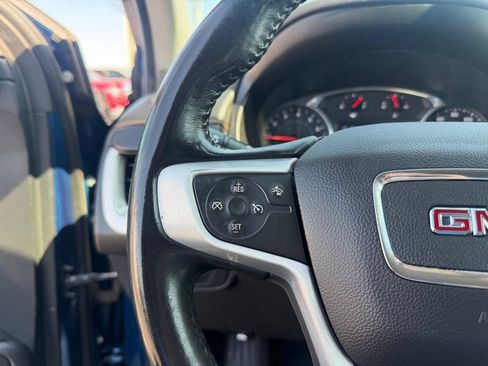 Used 2020 GMC Terrain SLE FWD image 28