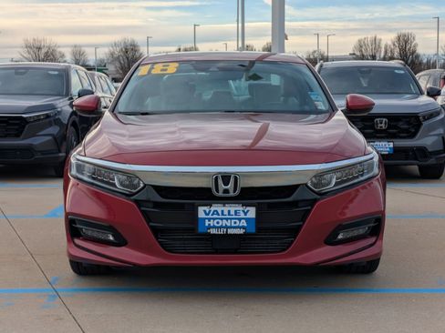 Certified 2018 Honda Accord EX-L image 4