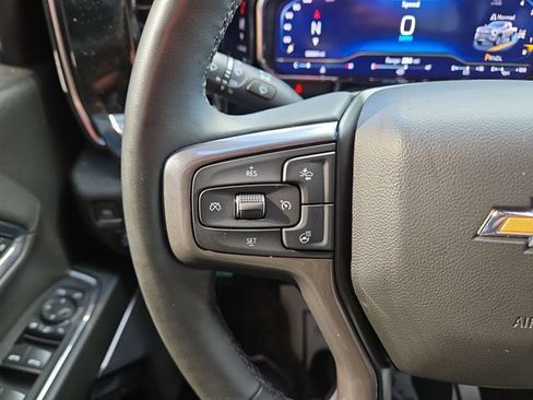 Used 2024 Chevrolet Silverado 2500 High Country w/ Technology Package AWD/4WD image 18