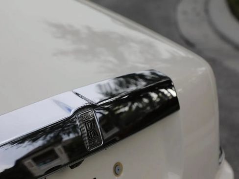 Used 2011 Rolls-Royce Phantom Sedan RWD image 54