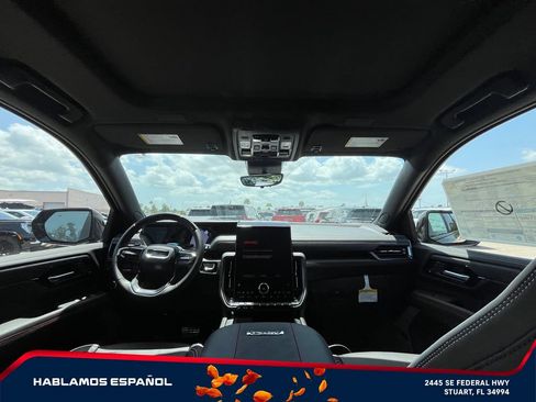 New 2026 GMC Yukon XL AT4 Ultimate AWD/4WD image 15