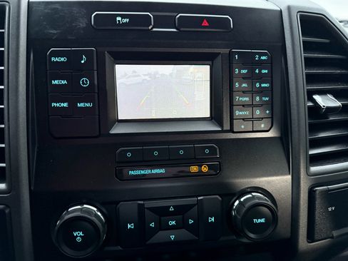 Used 2019 Ford F250 XL w/ Power Equipment Group image 25