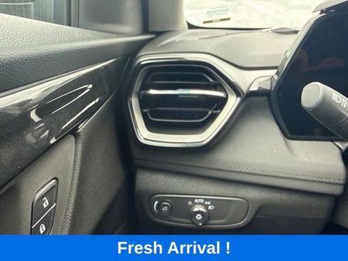 Used 2026 Chevrolet TrailBlazer LS FWD image 9