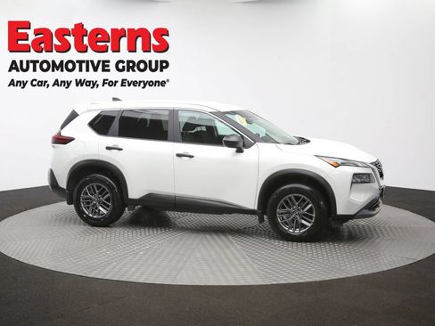 Used 2023 Nissan Rogue S AWD/4WD image 48