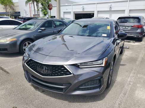 Used 2023 Acura TLX FWD image 3