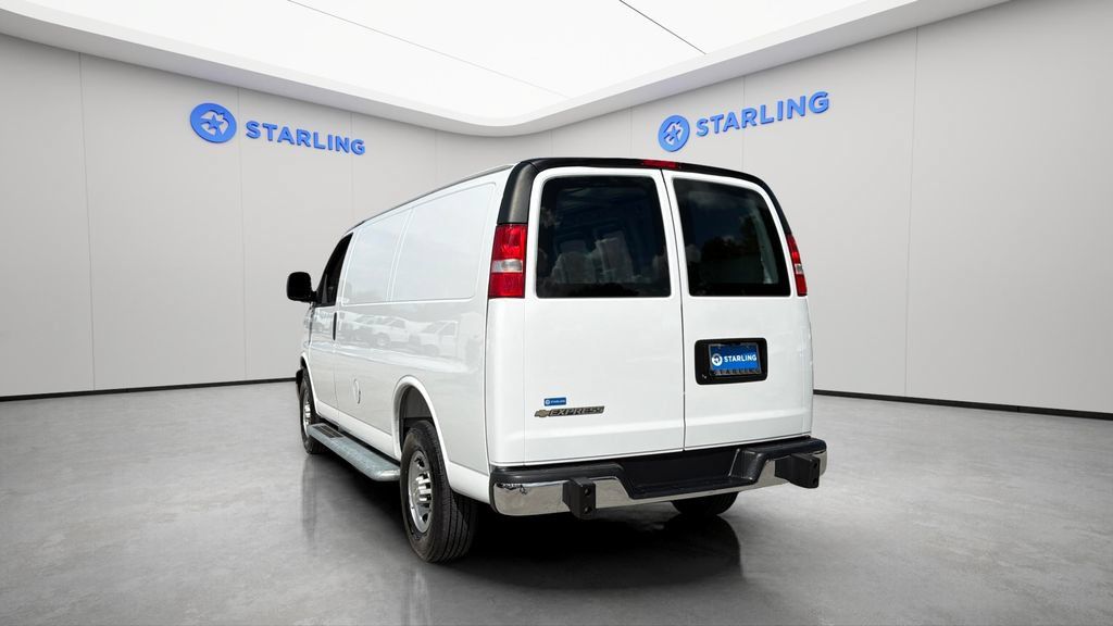 Used 2025 Chevrolet Express 2500 w/ Driver Convenience Package RWD image 12