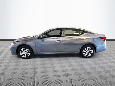Used 2025 Nissan Altima 2.5 S FWD image 4