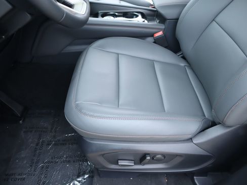 New 2026 Ford Explorer Active w/ Active Comfort Package AWD/4WD image 13