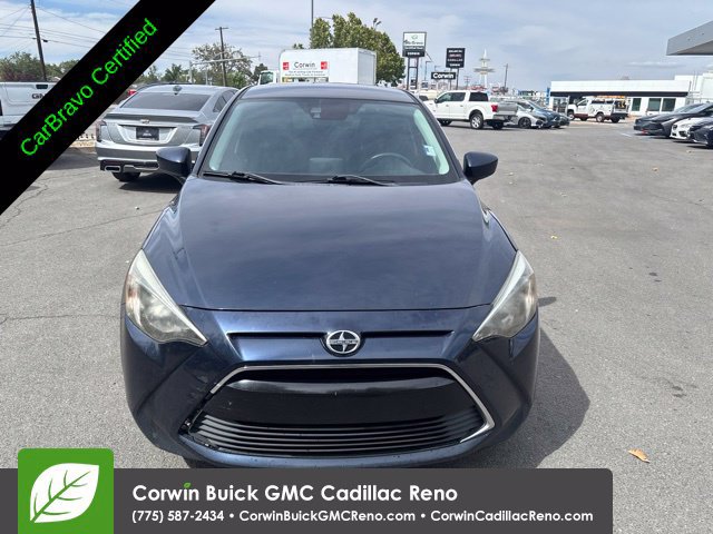 Used 2016 Scion iA FWD image 2