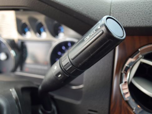 Used 2015 Ford F350 Lariat w/ Lariat Ultimate Package AWD/4WD image 10