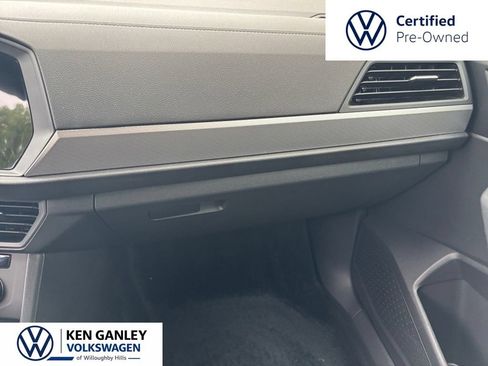 Used 2022 Volkswagen Jetta Sport FWD image 17