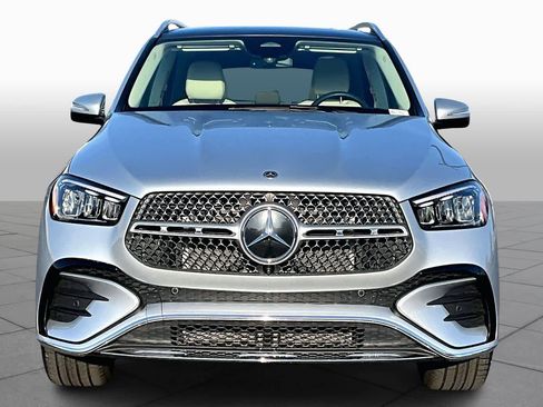 Used 2025 Mercedes-Benz GLE 350 4MATIC image 4