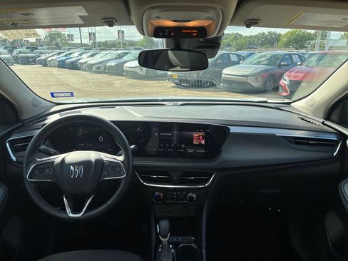 Used 2025 Buick Encore GX Preferred FWD image 32