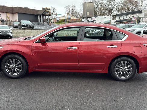 Used 2015 Nissan Altima 2.5 S w/ Special Edition Package image 4