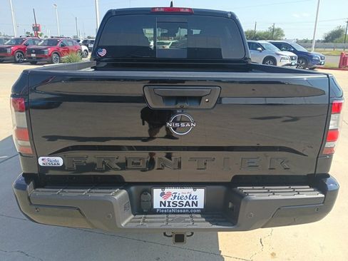 New 2026 Nissan Frontier SV w/ SV Convenience Package image 5