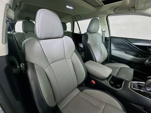 Used 2023 Subaru Outback Limited image 28