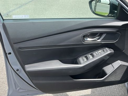Used 2025 Honda Accord SE image 9