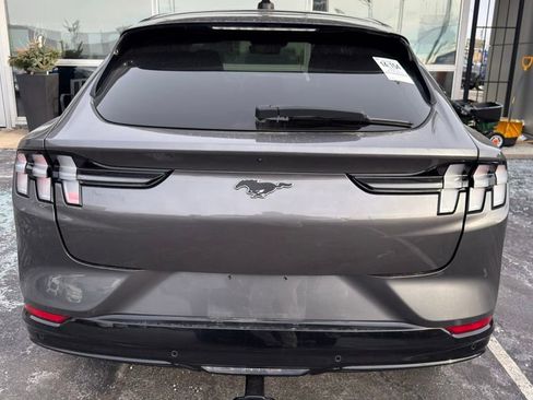Used 2021 Ford Mustang Mach-E Premium image 4