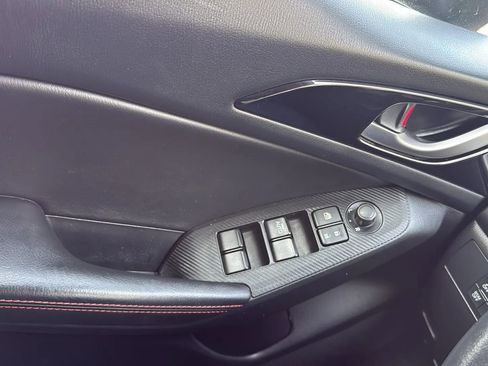 Used 2015 MAZDA MAZDA3 i Grand Touring image 21