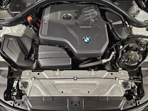 Used 2024 BMW 330i Sedan w/ Premium Package RWD image 22