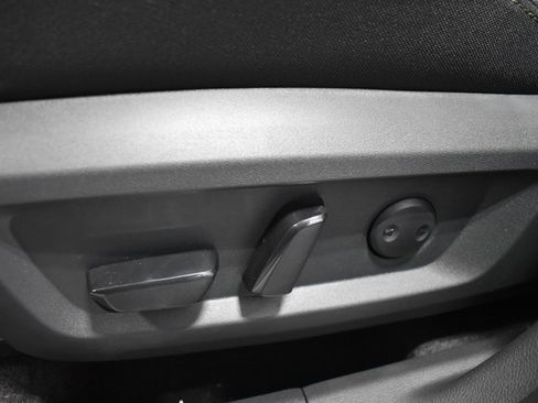 New 2026 Nissan Rogue SV image 17