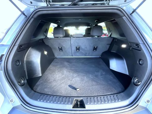 Used 2025 Chevrolet Equinox LT AWD/4WD image 23