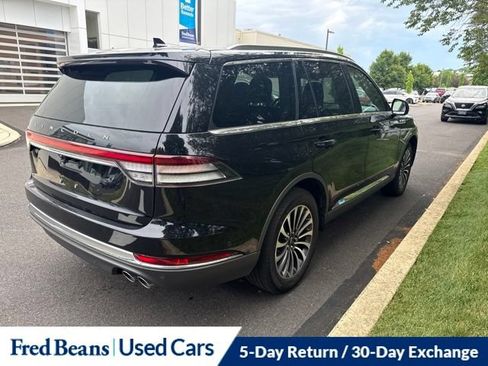 Used 2023 Lincoln Aviator Reserve w/ Elements Package Plus AWD/4WD image 7