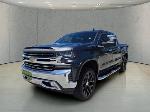 Used 2020 Chevrolet Silverado 1500 LTZ w/ LTZ Plus Package RWD image 10