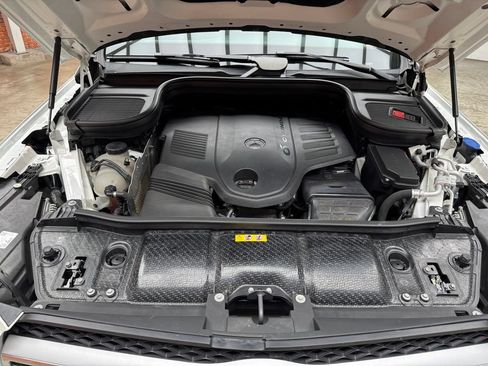 Used 2023 Mercedes-Benz GLS 450 4MATIC image 31