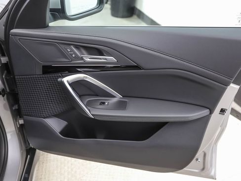 Used 2025 BMW X1 xDrive28i w/ Convenience Package image 29