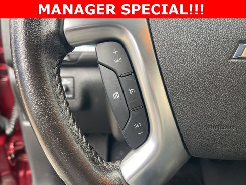 Used 2017 Chevrolet Traverse LT image 17