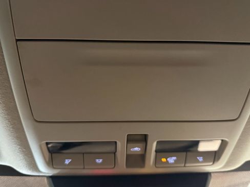 Used 2023 MAZDA MAZDA3 s image 16