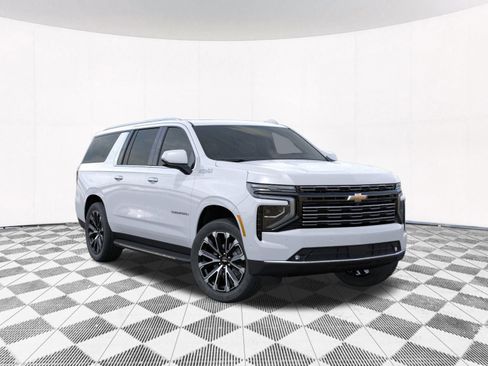 New 2026 Chevrolet Suburban High Country w/ Sun And Tow Package image 13