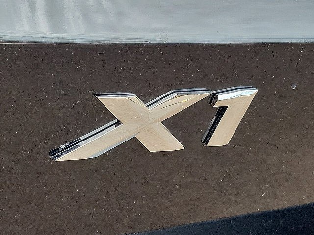 Certified 2026 BMW X1 xDrive28i w/ Technology Package AWD/4WD image 9