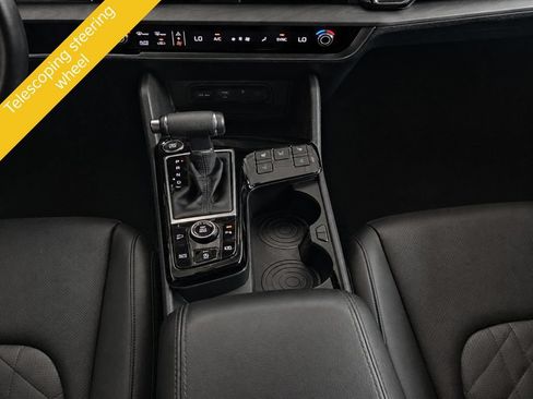 Used 2025 Kia Sportage X-Line w/ Premium Package AWD/4WD image 24