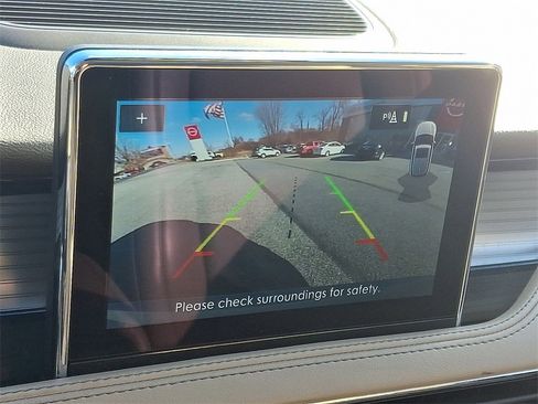 Used 2022 Lincoln Corsair AWD w/ Premium Package image 20