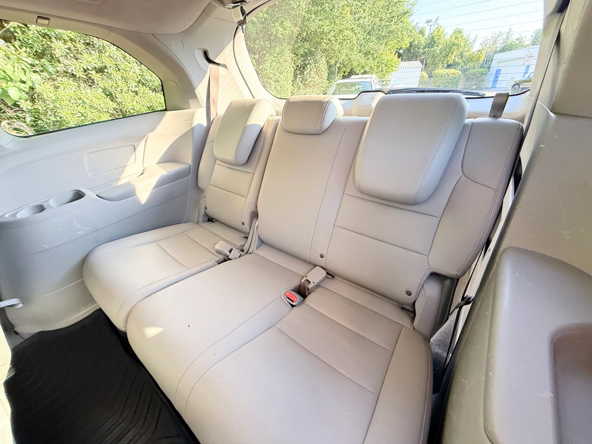 Used 2012 Honda Odyssey EX-L image 31
